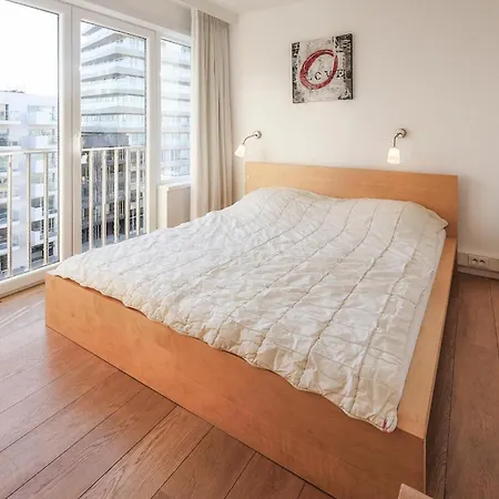 Trevlig Med 3 Sovrum I Oostende
