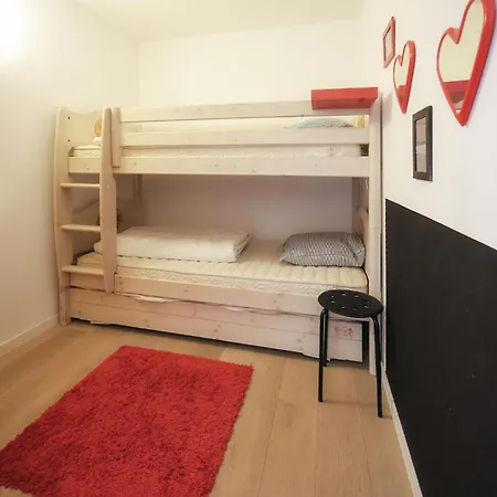 Apartment 3 Bedroom In *